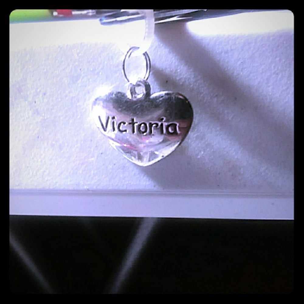 Silver Victoria charm BNWT